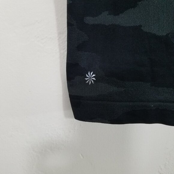 Athleta Camo Tank Top Size L - Picture 2 of 4